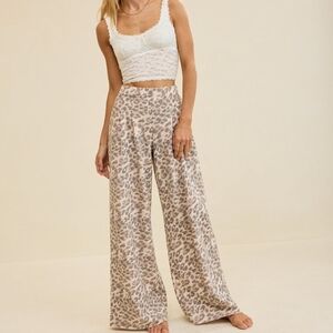 Leopard Print Wide-Leg Pants